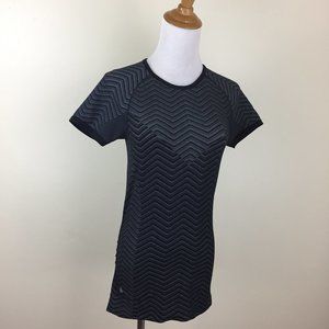 ATHLETA Dark Blue Beige Zig Zag Textured Fabric Short Sleeve Shirt